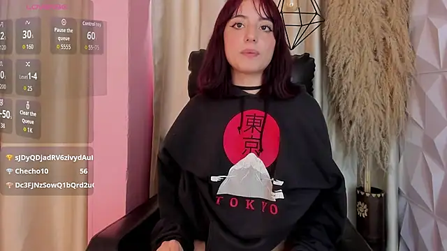 miahills__ webcam