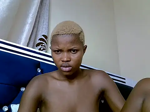 pretty_denzy webcam