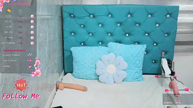 MAARYMOON webcam