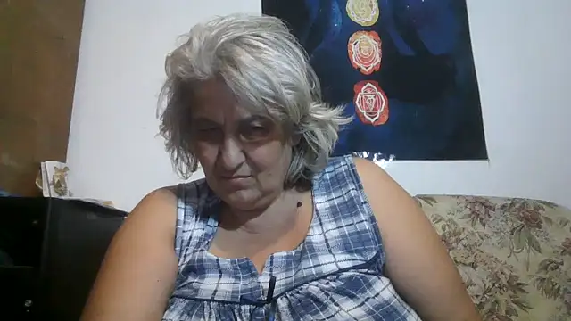 ExquisiteMature webcam