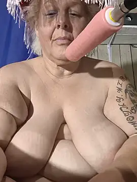 DavisDesires webcam