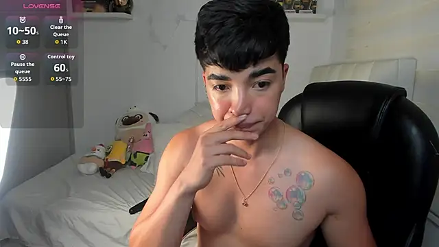 santy7v7 webcam