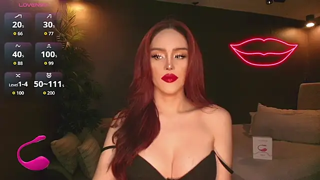 Model: GoddessaXX