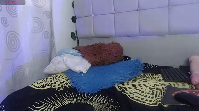 charlotte_brawn webcam