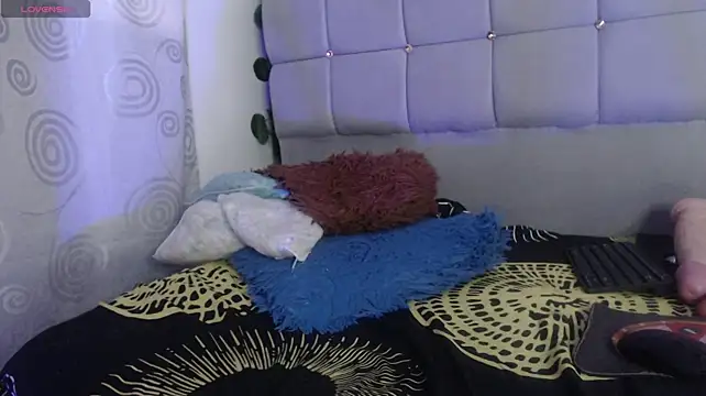 charlotte_brawn webcam