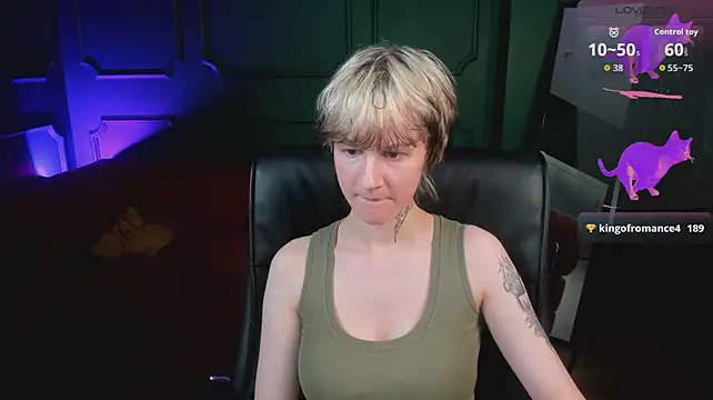 Senpai_Sins webcam