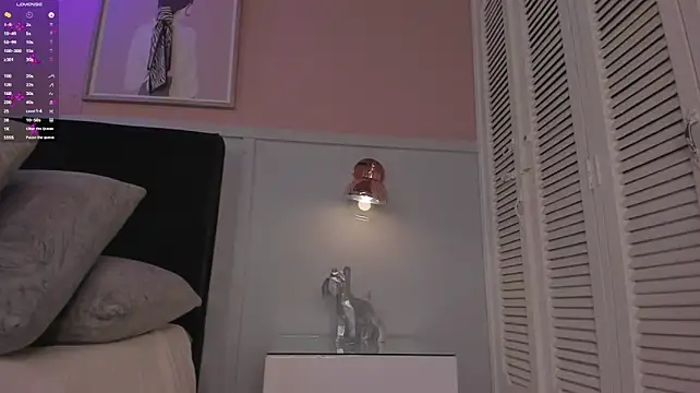 elodie_walker webcam
