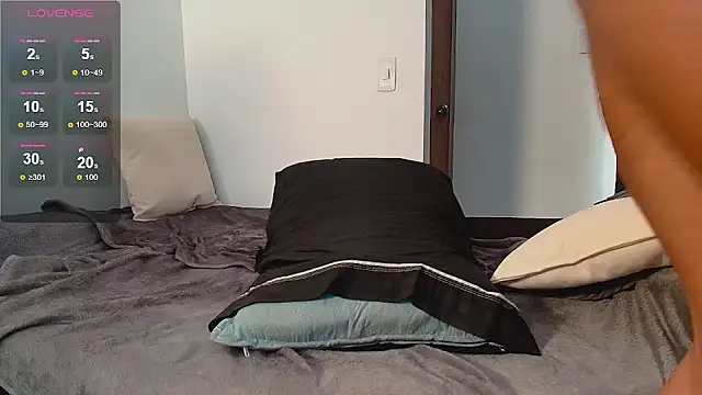 Lucio__Fox webcam