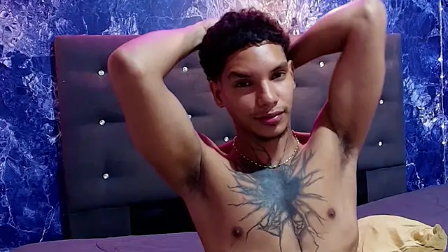 kai_storm77 webcam