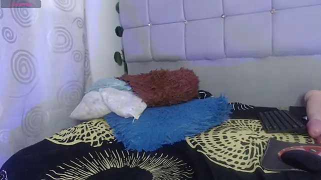 charlotte_brawn webcam