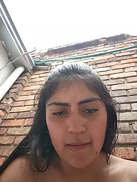 MishRaven webcam