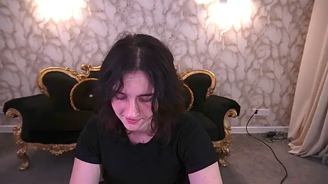 CassandraGold webcam