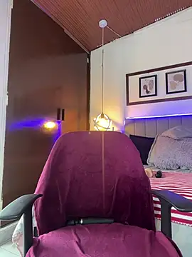 karlamorris_ webcam