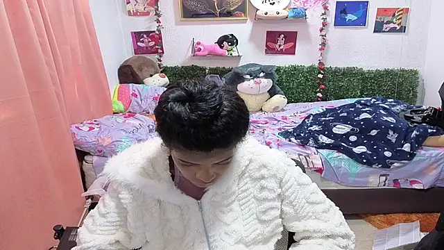 thianahorny webcam