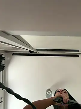 ElliemaiX webcam