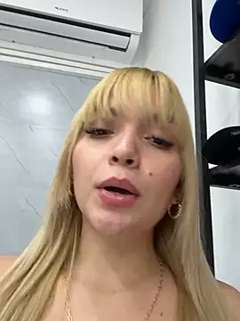 Valeria_Lun webcam