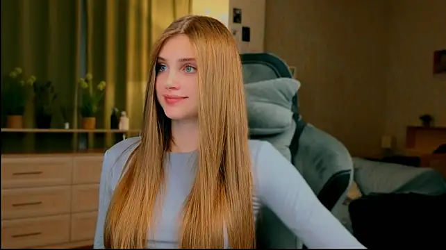 yourbeautyarya webcam