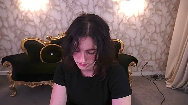 CassandraGold webcam