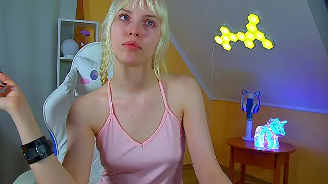 HannahHollis webcam