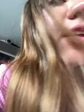Bonni_lohan 🍒 live show
