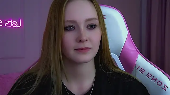 AgataFoxley webcam