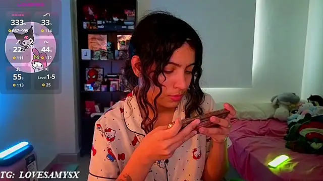 Lovelyamyy webcam