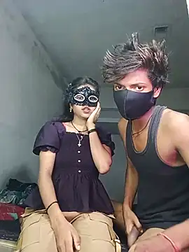 Romantic-couple10 webcam