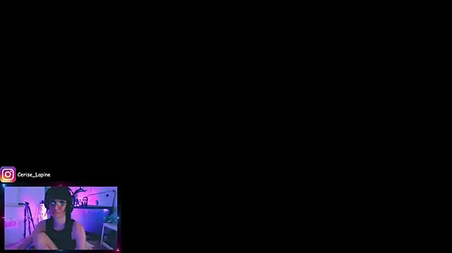 CeriseLapine webcam