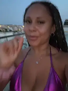 HaileyDiana live webcam