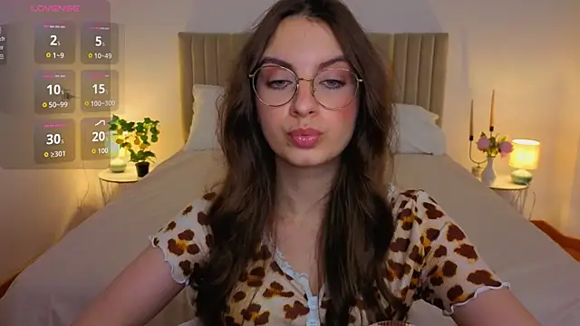 Real_cutie1 webcam
