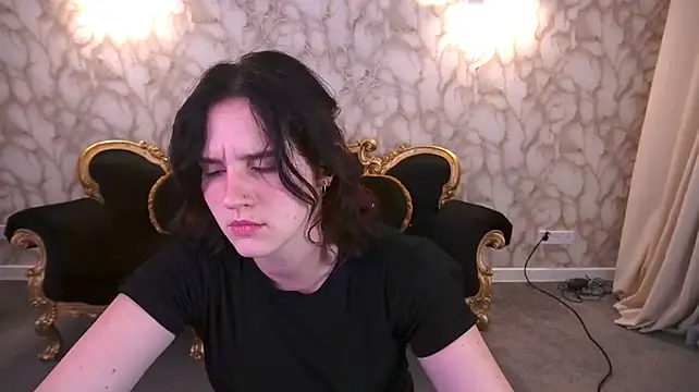 CassandraGold webcam