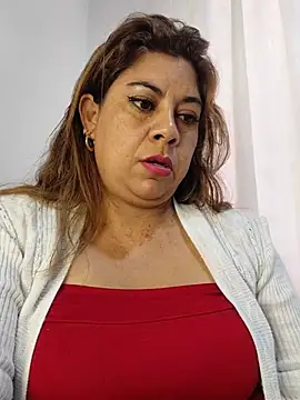 Laura-Hernandez webcam