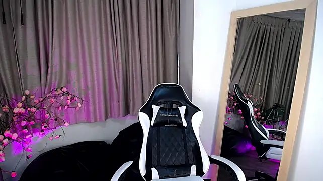 melodyy_as webcam