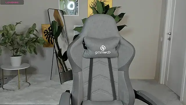 MartaEdams webcam