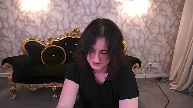 CassandraGold webcam