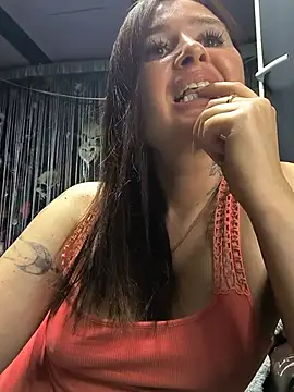 KikiXRed webcam
