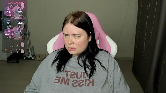 Akemi_BBW webcam