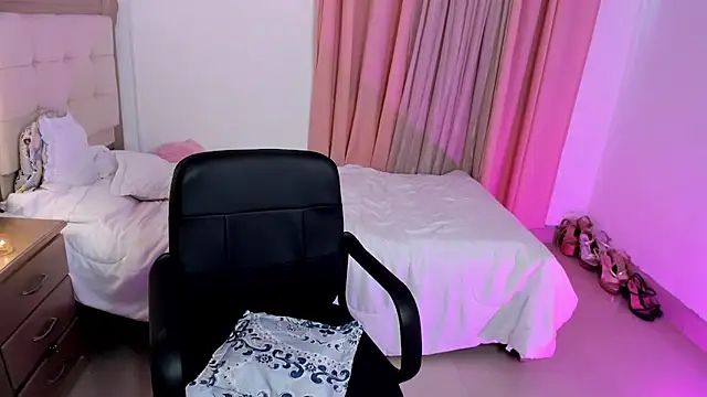 vale_kross webcam