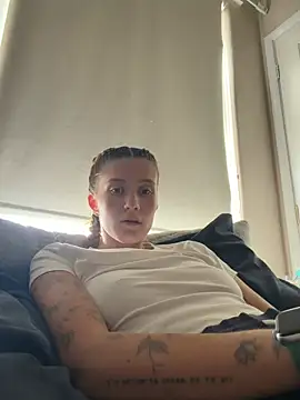 Iady webcam