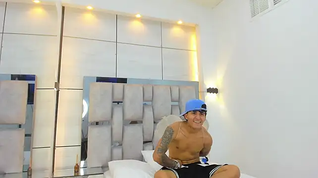 Ruslan_marcel webcam