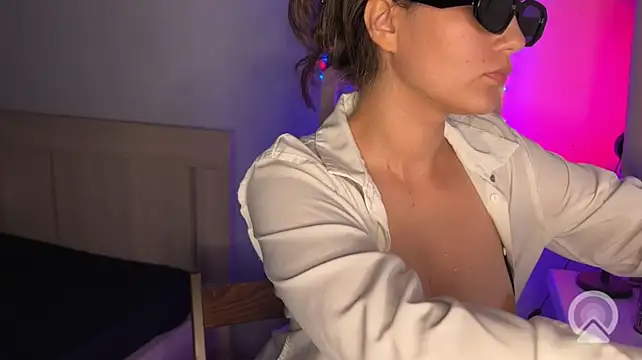 smallJinny webcam