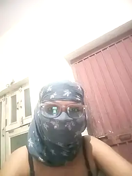 Nilam_89 webcam