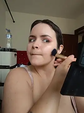 SeleneLuminari8 webcam