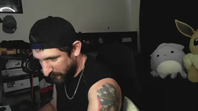 DevilPup75_ webcam