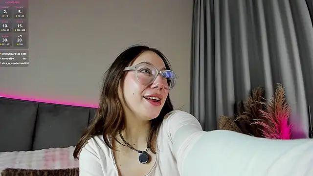 Amina_Solis webcam