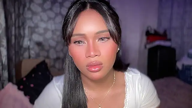 Exotic_alyssa69 webcam