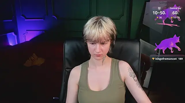 Senpai_Sins webcam