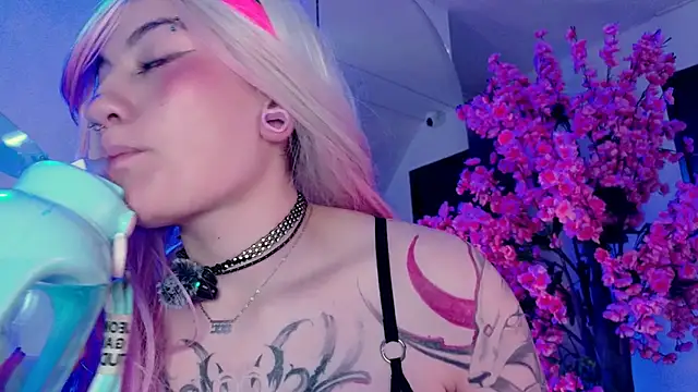 Broklinwhite_ webcam