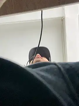 DanielGomez9 webcam