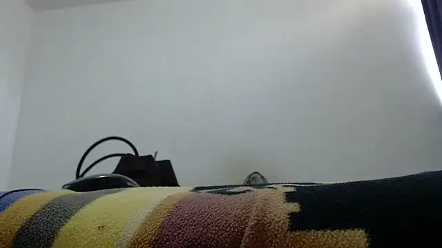 nicolle_milf1978 webcam